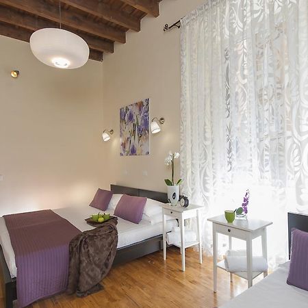 Fl Apartments Charming Flat In The Heart Of Trastevere Rome Buitenkant foto