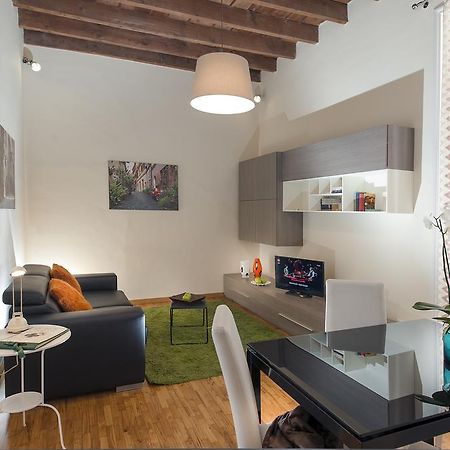Fl Apartments Charming Flat In The Heart Of Trastevere Rome Buitenkant foto