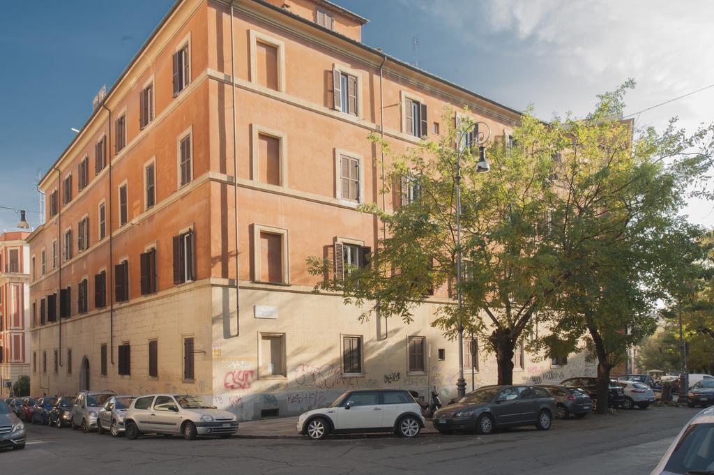 Fl Apartments Charming Flat In The Heart Of Trastevere Rome Buitenkant foto